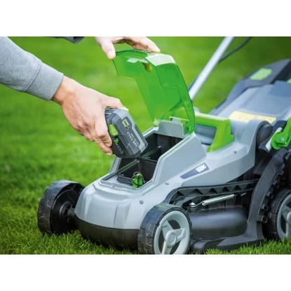 LUX 20V Akku-Rasenmäher 1 PowerSystem A-RM-1x 20/4/33 Set 1x 20V Akku 5 LUX 20V Akku-Rasenmäher 1 PowerSystem A-RM-1x 20/4/33 Set 1x 20V Akku – Bild 5