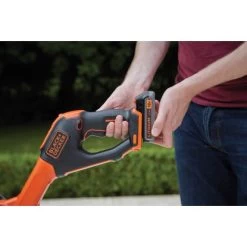 Black & Decker Black+Decker Akku-Rasentrimmer STC1820PC AFS-Fadenverlängerung 18 V 2,0 Ah 28 Cm 12 Black & Decker Black+Decker Akku-Rasentrimmer STC1820PC AFS-Fadenverlängerung 18 V 2,0 Ah 28 Cm -GartenOase Wohnaccessoires 132027 2012 5