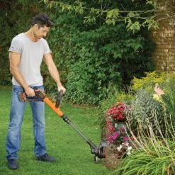 Black & Decker Black+Decker Akku-Rasentrimmer STC1840EPC Inkl. 18 V 4 Ah Li-Ion-Akku -GartenOase Wohnaccessoires 185963 2012 4