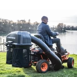 Yard Force Akku-Aufsitzmäher ProRider E559 56 V 38 Yard Force Akku-Aufsitzmäher ProRider E559 56 V -GartenOase Wohnaccessoires 2319200 A 03