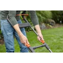 Gardena Akku-Rasenmäher Set PowerMax Li-40/37 Inkl. Akku Und Ladegerät -GartenOase Wohnaccessoires 31 3050 4078500031097 pt05