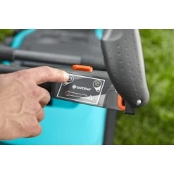 Gardena Akku-Rasenmäher Set PowerMax Li-40/37 Inkl. Akku Und Ladegerät -GartenOase Wohnaccessoires 31 3050 4078500031097 pt08