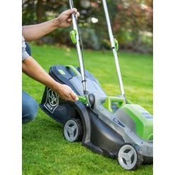 LUX 20V Akku-Rasenmäher 1 PowerSystem A-RM-1x 20/4/33 Set 1x 20V Akku 21 LUX 20V Akku-Rasenmäher 1 PowerSystem A-RM-1x 20/4/33 Set 1x 20V Akku -GartenOase Wohnaccessoires 4048121960809 A01 041119