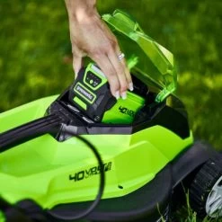 Greenworks Akku-Rasenmäher-Set G40LM35K2 KIT 40V -GartenOase Wohnaccessoires 6952909017990 2705 A 01