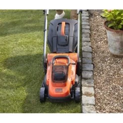 Black & Decker Black+Decker Akku-Rasenmäher 36 V/2x 2,5 Ah 38 Cm BCMW3336L2 -GartenOase Wohnaccessoires 838013 2012 838013 A487