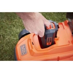 Black & Decker Black+Decker Akku-Rasenmäher 36 V/2x 2,5 Ah 38 Cm BCMW3336L2 -GartenOase Wohnaccessoires 838013 2012 838013 F188