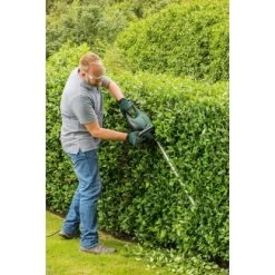 Bosch Elektro-Heckenschere UniversalHedgeCut 60 -GartenOase Wohnaccessoires 946468 3058 319526 10