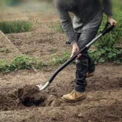 Fiskars Spaten Ergonomic Rund -GartenOase Wohnaccessoires obi 158