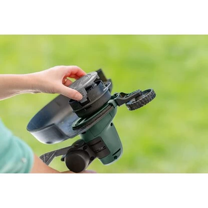 Bosch Akku-Trimmer UniversalGrassCut 18-26 Inkl. Akku 9 Bosch Akku-Trimmer UniversalGrassCut 18-26 Inkl. Akku – Bild 9