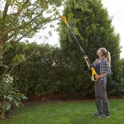 Stiga Akku-Multitool MT 100e Inkl. 20 V Akku Und Ladegerät -GartenOase Wohnaccessoires obi 79